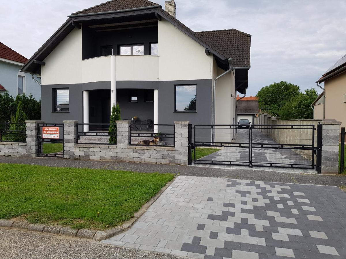 Honfoglalas Apartment Bük Екстериор снимка
