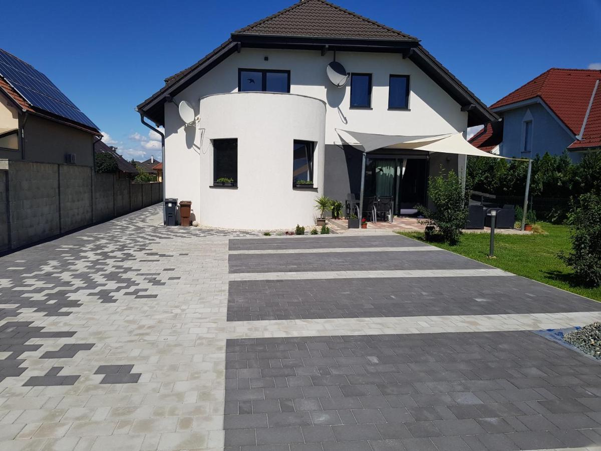 Honfoglalas Apartment Bük Екстериор снимка