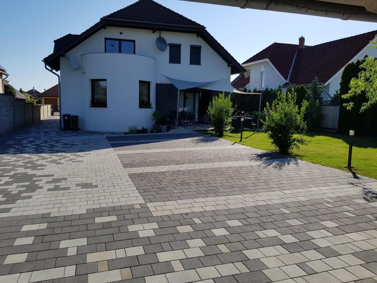 Honfoglalas Apartment Bük Екстериор снимка